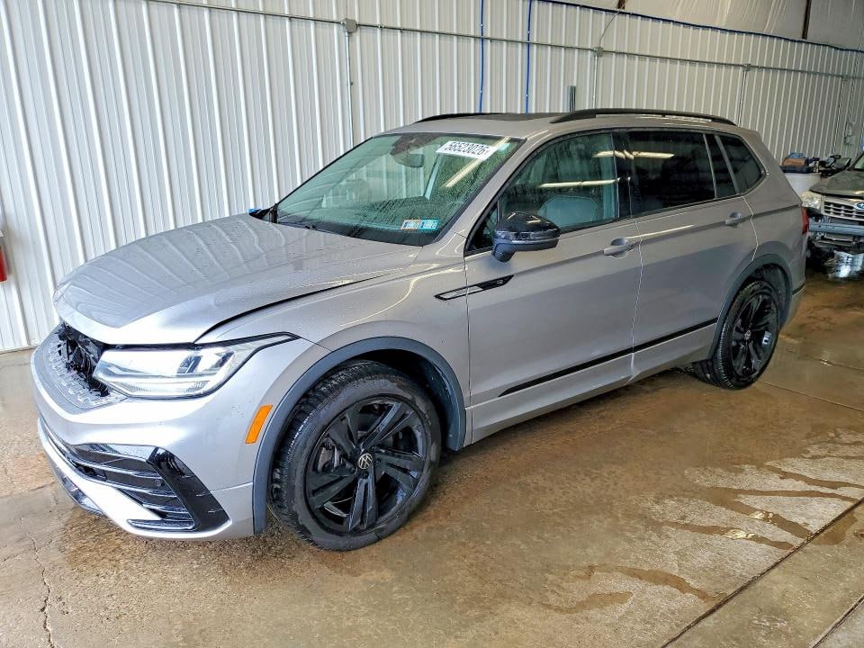 VOLKSWAGEN TIGUAN SE R-LINE BLACK 2024